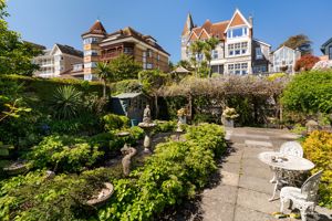 Photo 8- click for photo gallery